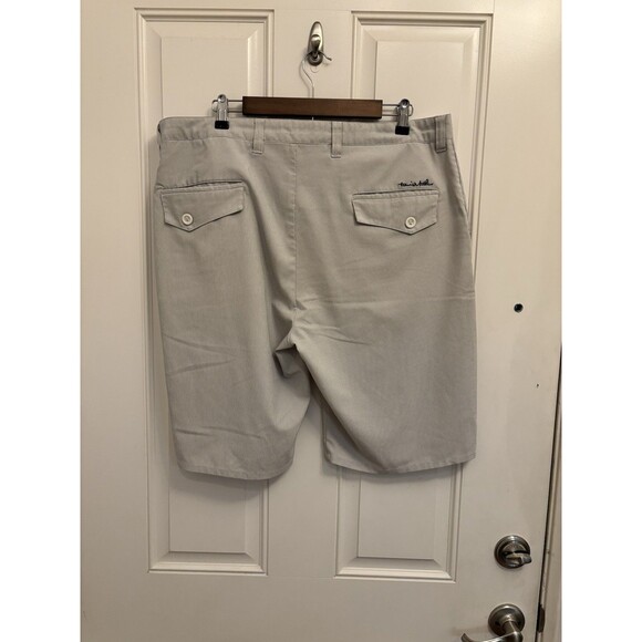 Travis Mathew Shorts Mens 38 Khaki Starnes Stretch Flat Front Performance Golf - Picture 3 of 7